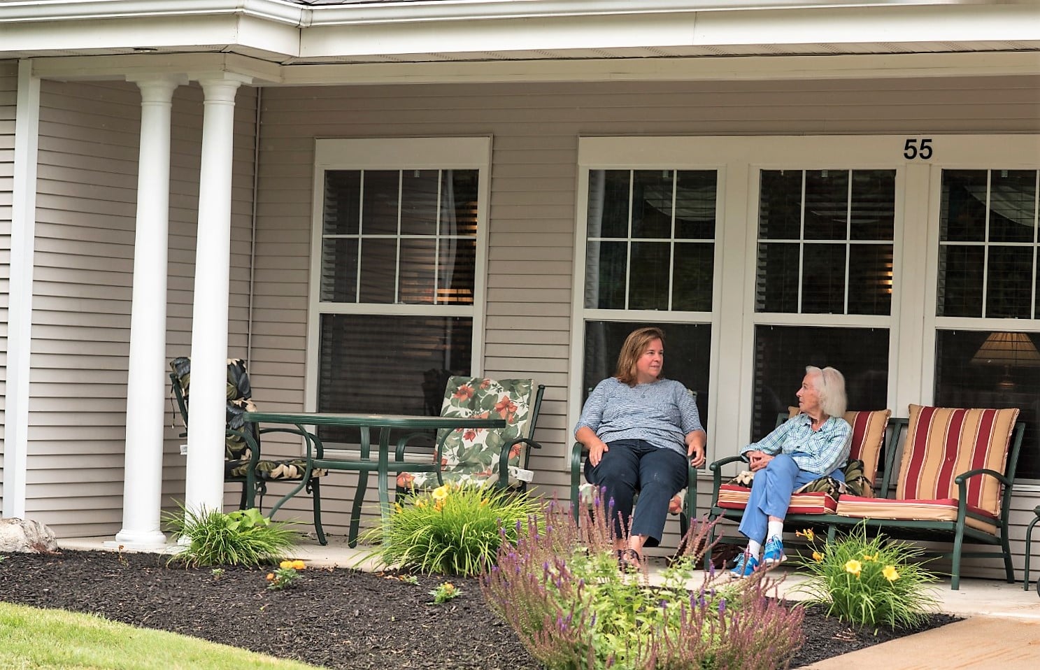 Tonawanda, NY Respite Care Facility Services - Tennyson Court
